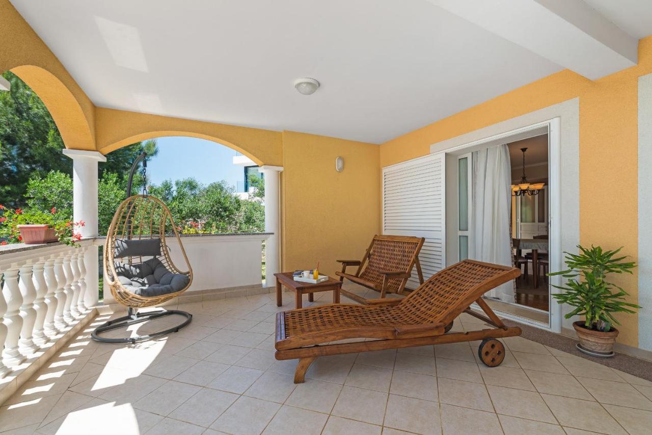 Beach Apartments Villa Kaya Sukošan Екстериор снимка