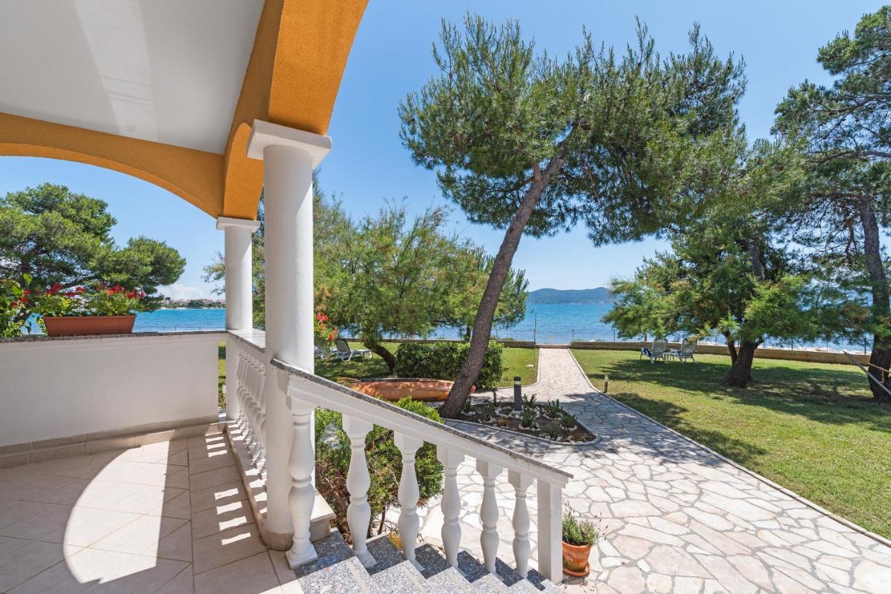 Beach Apartments Villa Kaya Sukošan Екстериор снимка