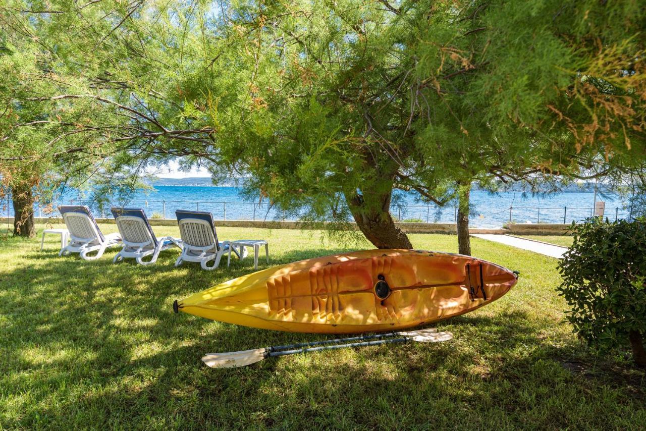 Beach Apartments Villa Kaya Sukošan Екстериор снимка