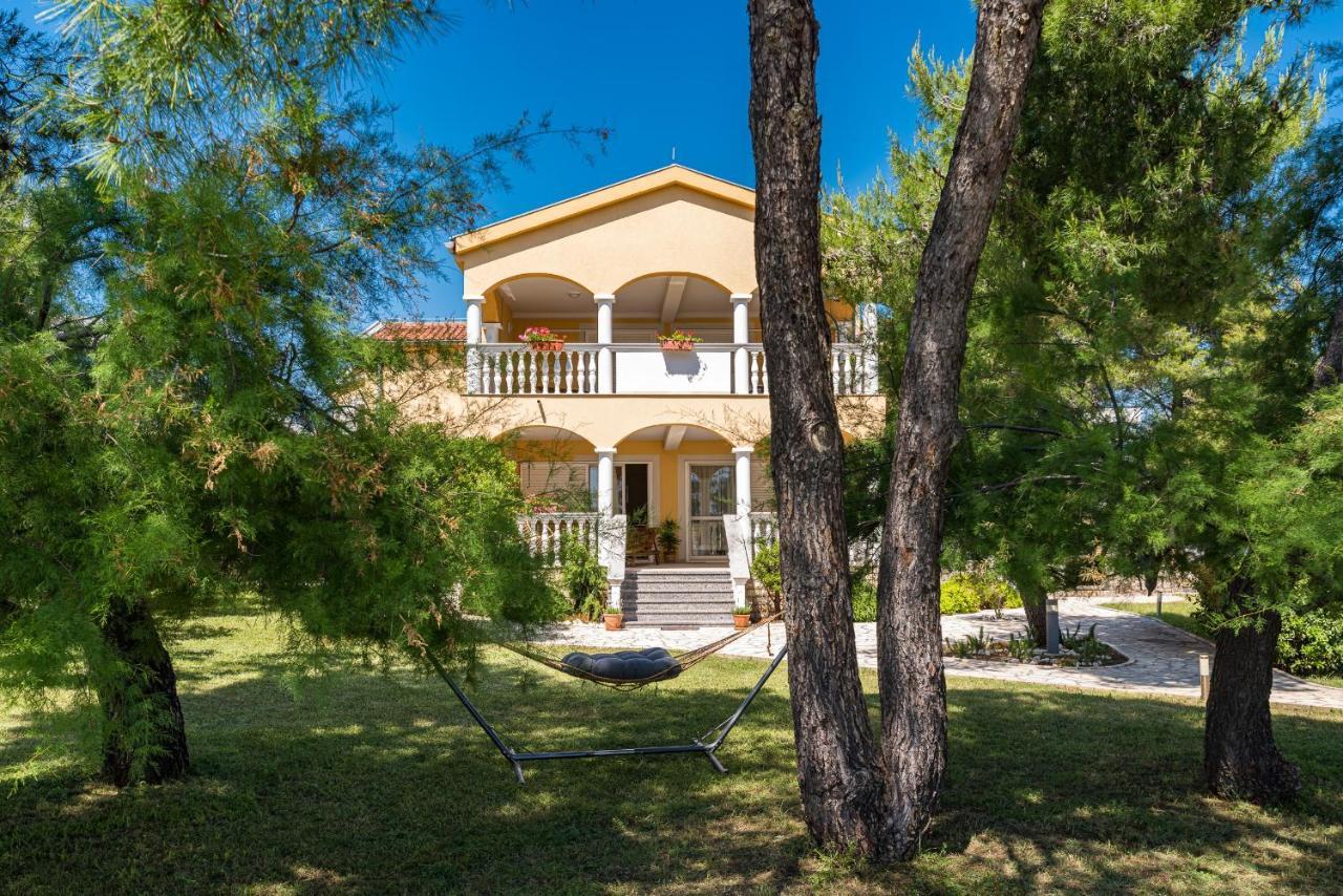Beach Apartments Villa Kaya Sukošan Екстериор снимка