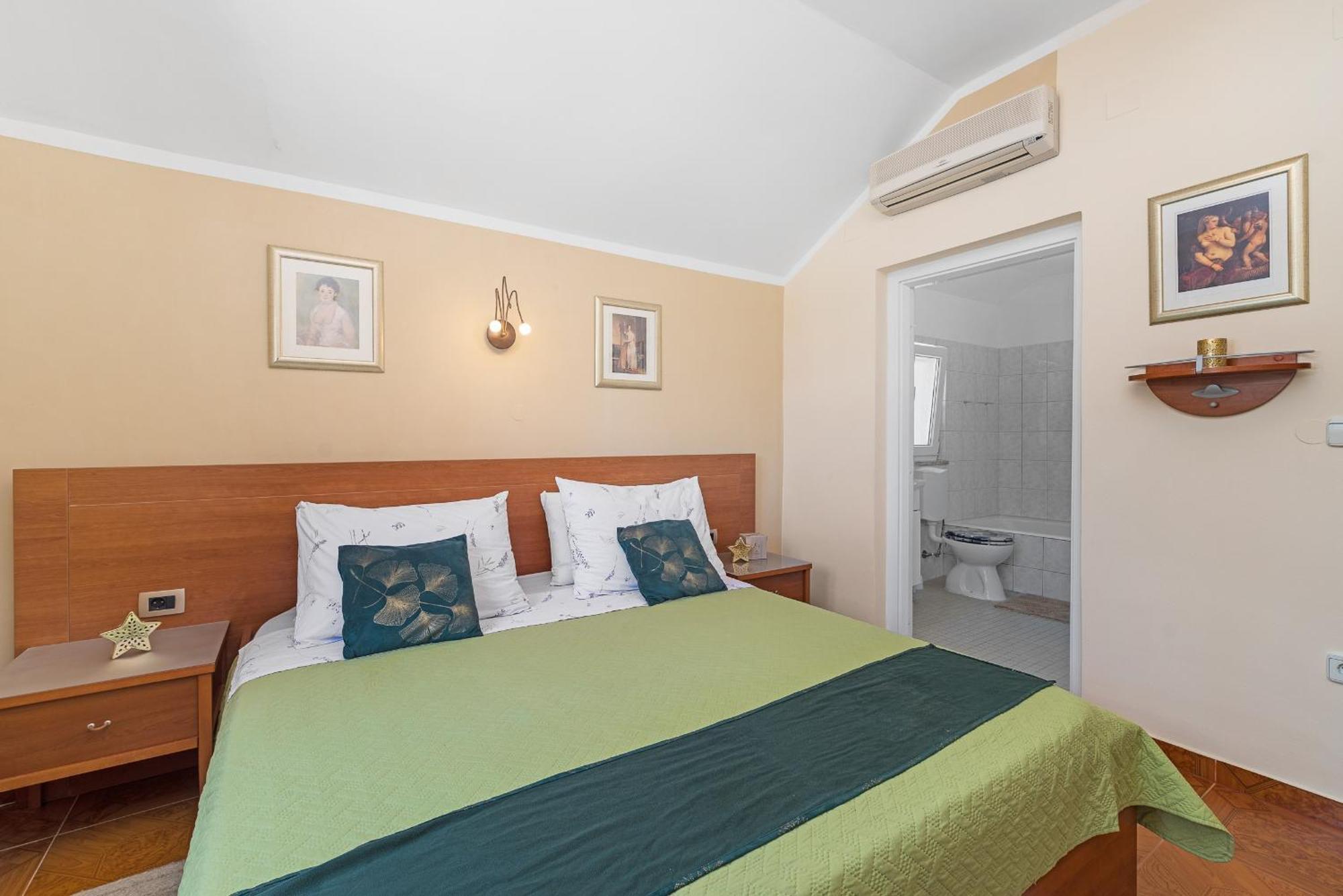Beach Apartments Villa Kaya Sukošan Стая снимка