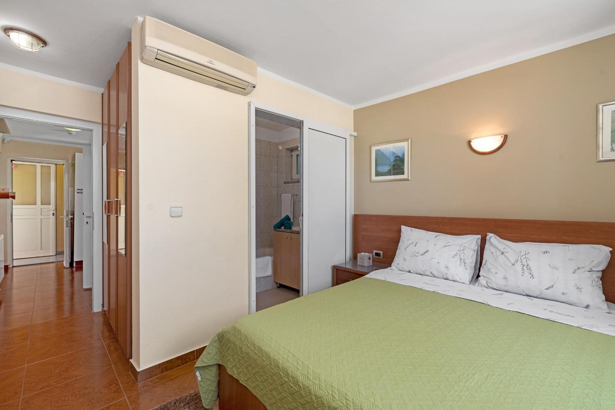 Beach Apartments Villa Kaya Sukošan Стая снимка