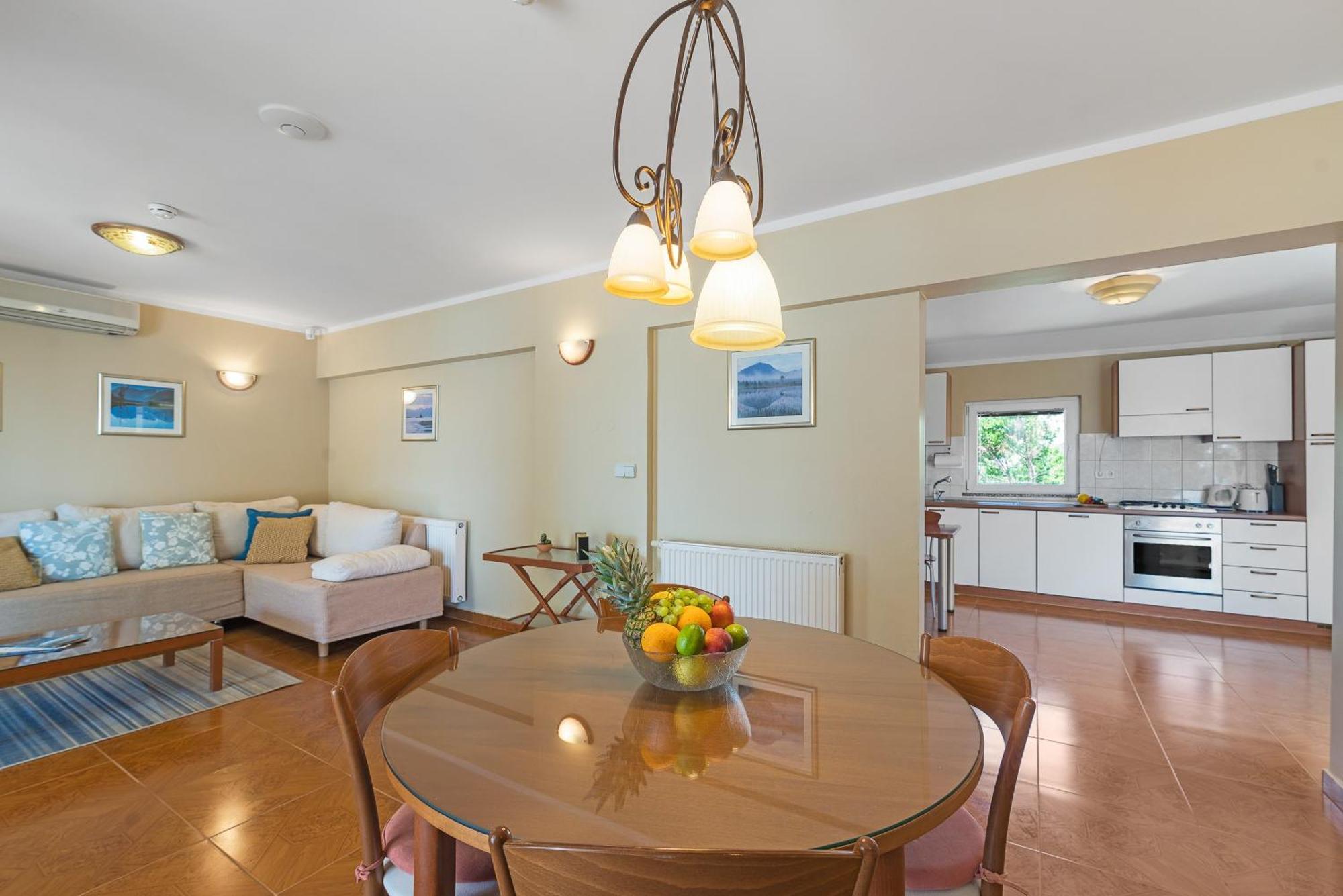 Beach Apartments Villa Kaya Sukošan Стая снимка