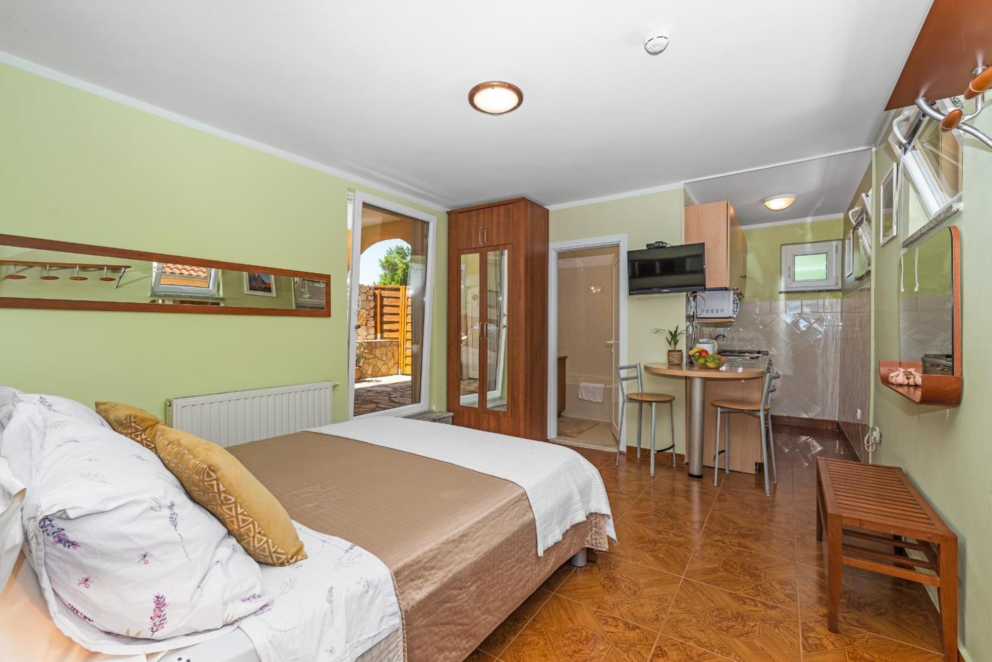 Beach Apartments Villa Kaya Sukošan Стая снимка
