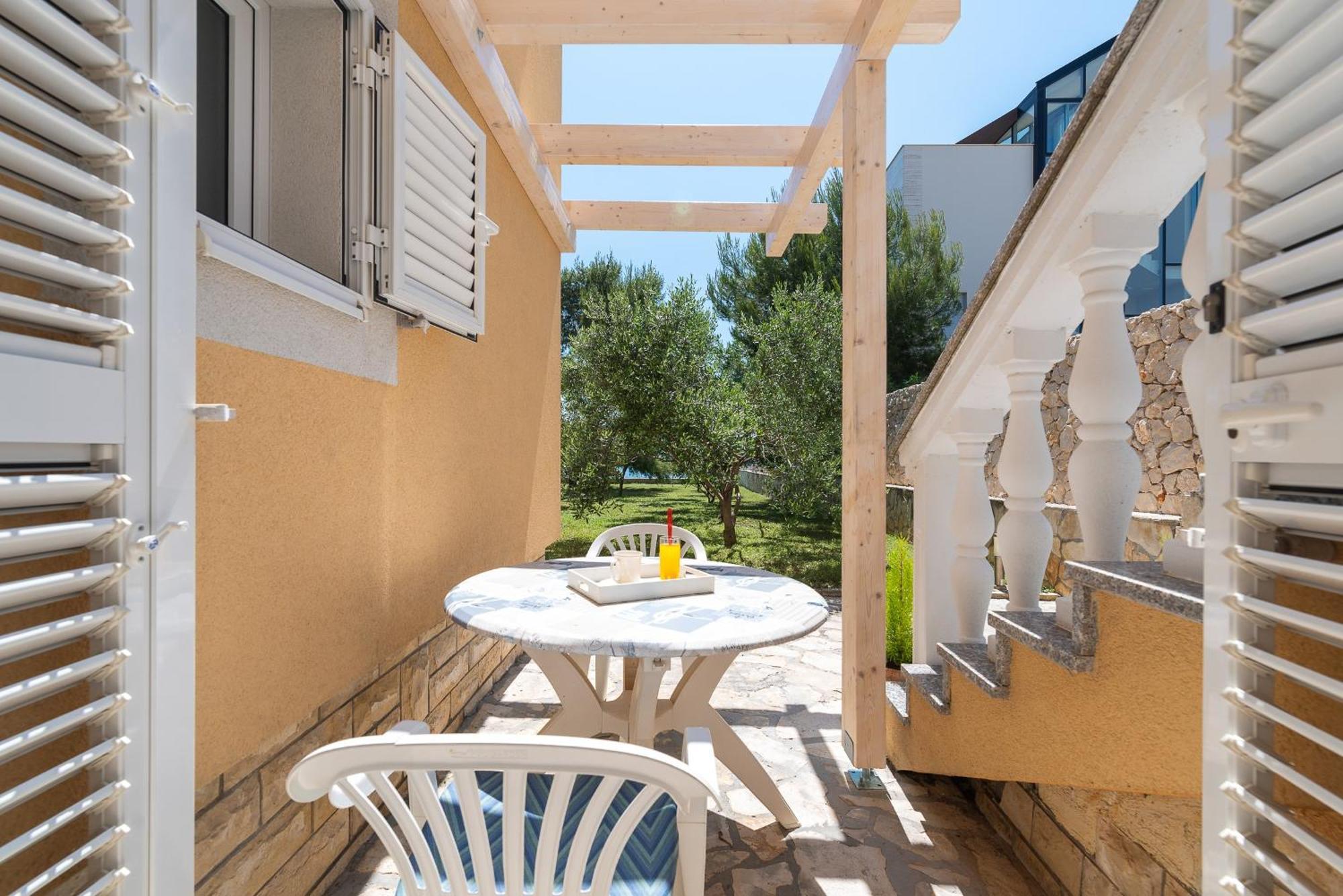 Beach Apartments Villa Kaya Sukošan Стая снимка